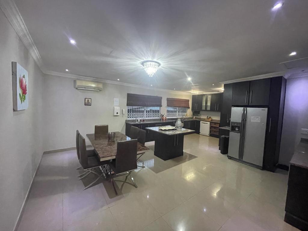 Illovo Beach House Amanzimtoti Ngoại thất bức ảnh